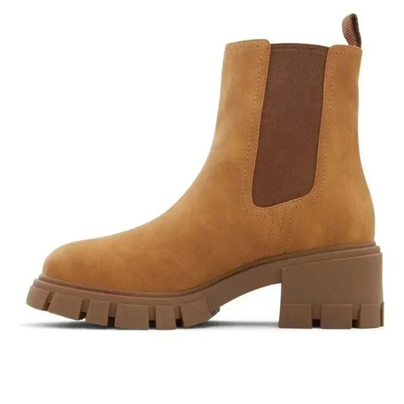 Chelsea Boots‎ Heeled Ankle Booties Lug Sole Platform Tan Brown Women's Size 8 - Picture 1 of 9